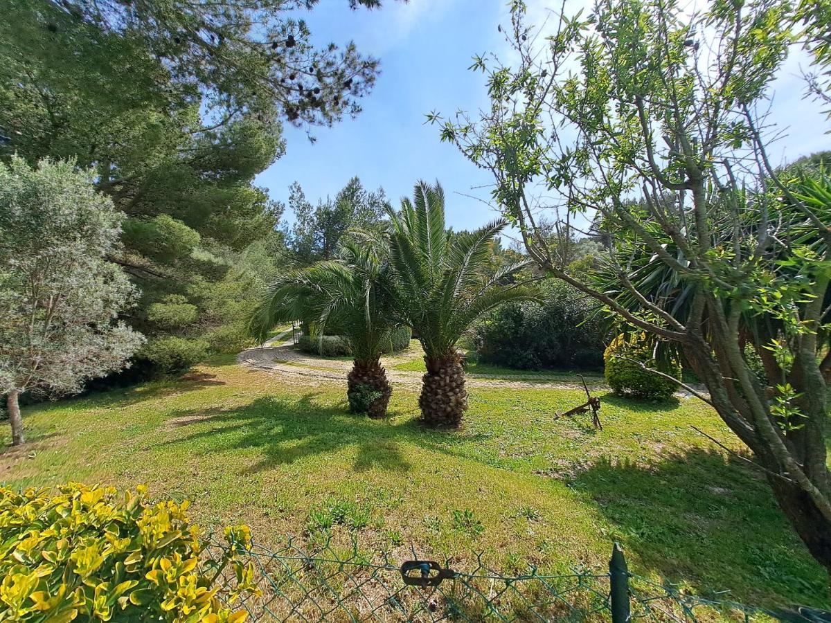 Rez De Jardin Villa Presqu'Ile De Giens Hyères Екстериор снимка