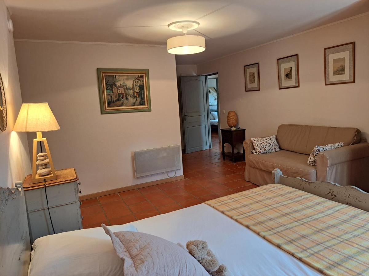 Rez De Jardin Villa Presqu'Ile De Giens Hyères Екстериор снимка